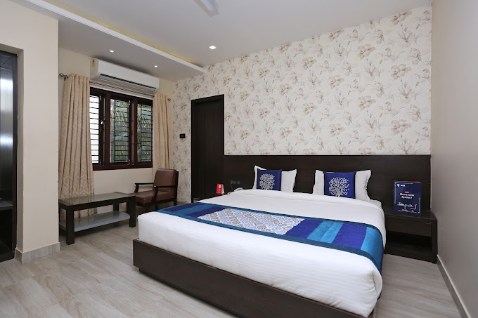 Soorapuram Thota Cottage.