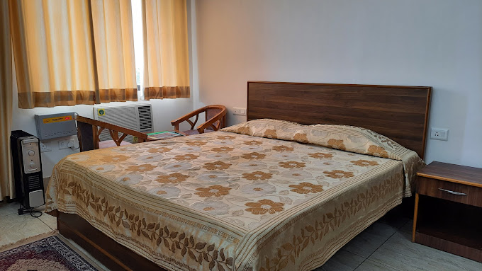 Soorapuram Thota Cottage.