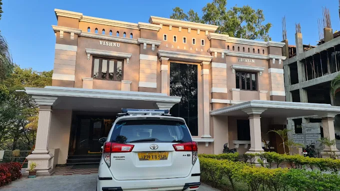 Soorapuram Thota Cottage. 